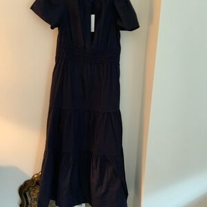 Quince Navy Dress size Medium NWT.